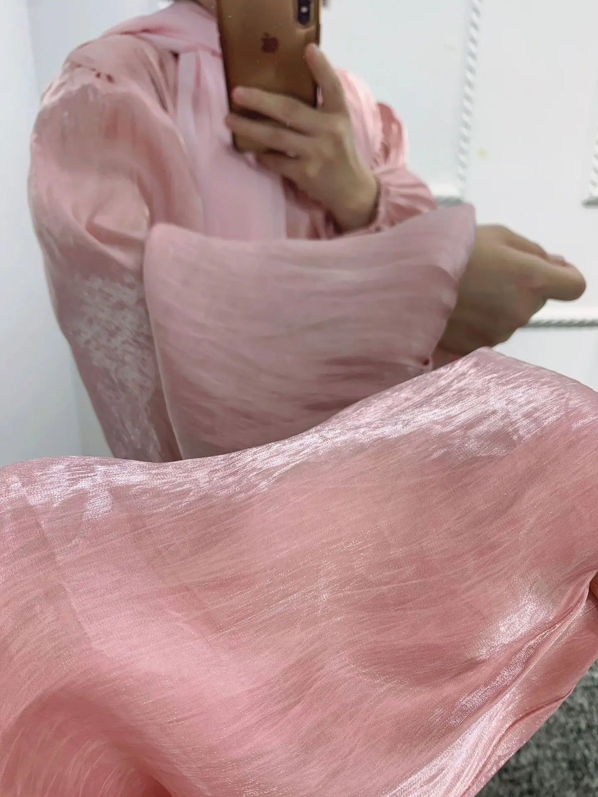 عباية عيد مفتوحة بمقاسات كبيرة مع حزام وأكمام ناعمة وفستان إسلامي
