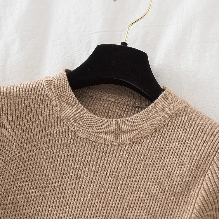 Thick buttoned Long Sleeve o-neck sweater