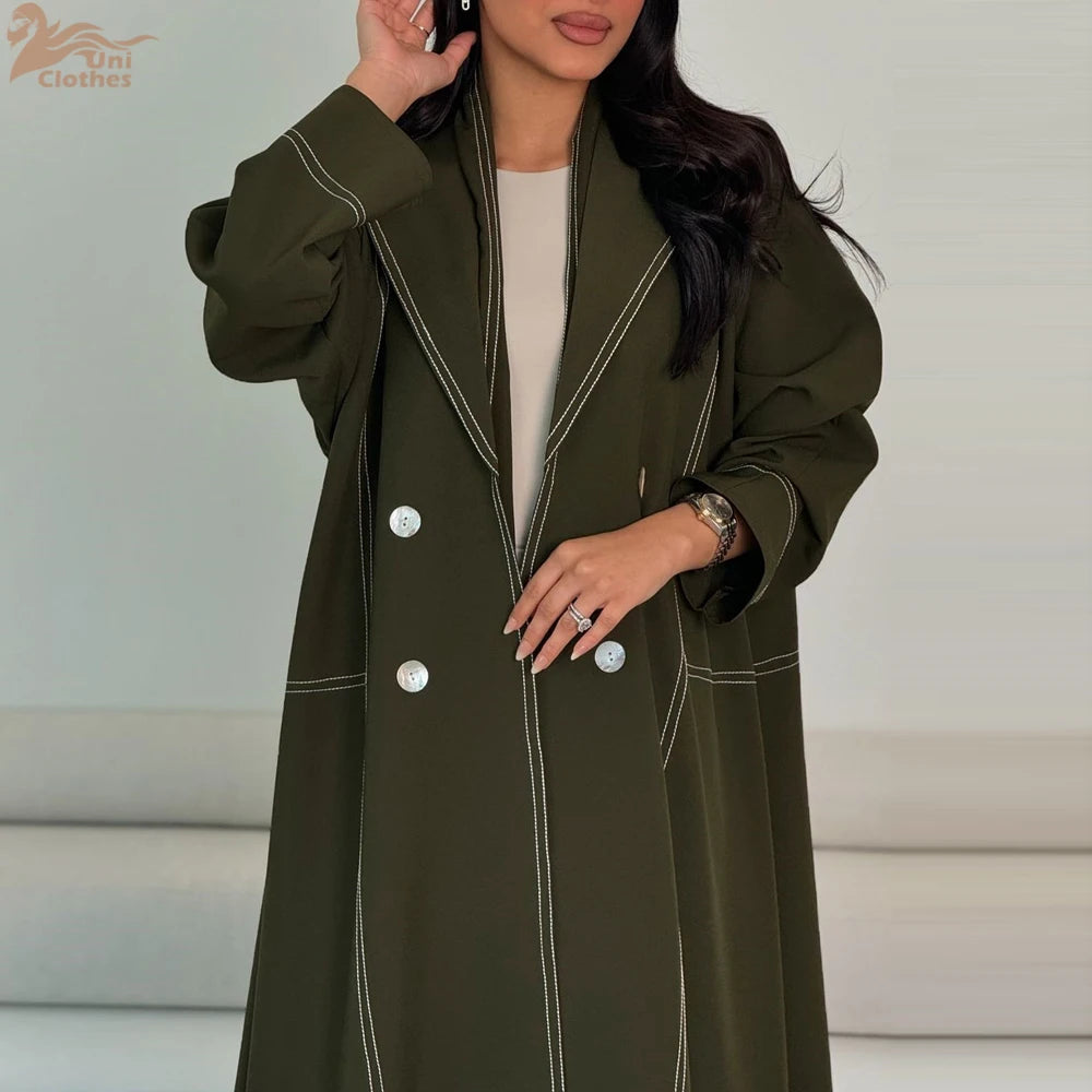 عباية مفتوحة مع زر ياقة