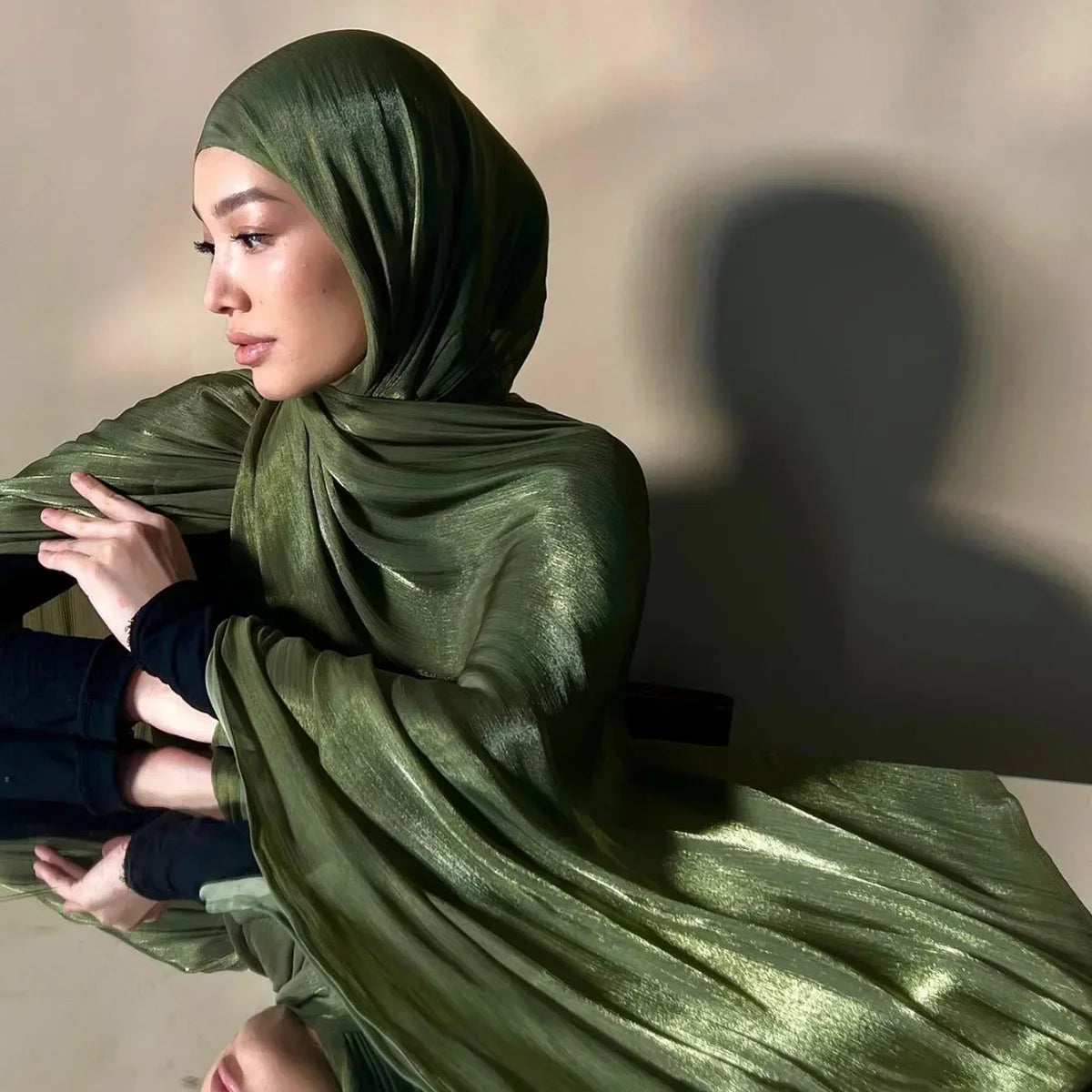 وشاح حجاب فاخر من الحرير والساتان اللامع للنساء