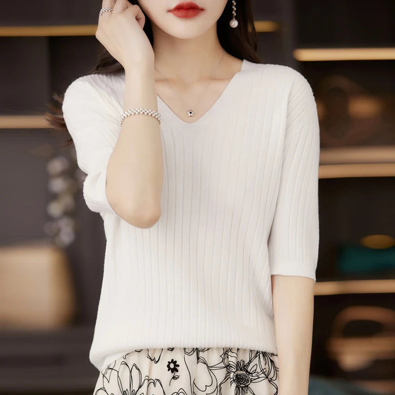 Women's Short Sleeve V-neck Knit Casual Sweater