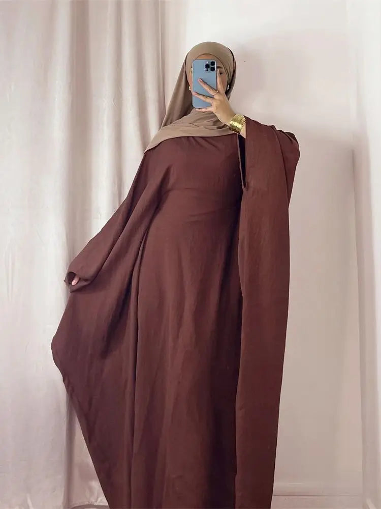 عباية خمار من الكريب الناعم بتصميم فراشة وأجنحة الخفاش