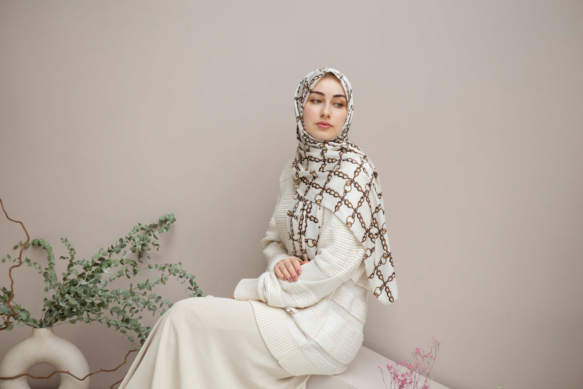5 Best Islamic Modest Wear for Women for Functions
