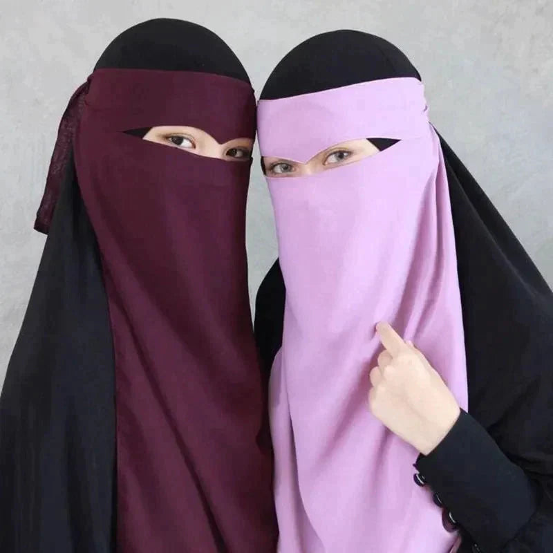 Covered in Style: The Niqabs That Redefine Modesty and Elegance Normendy