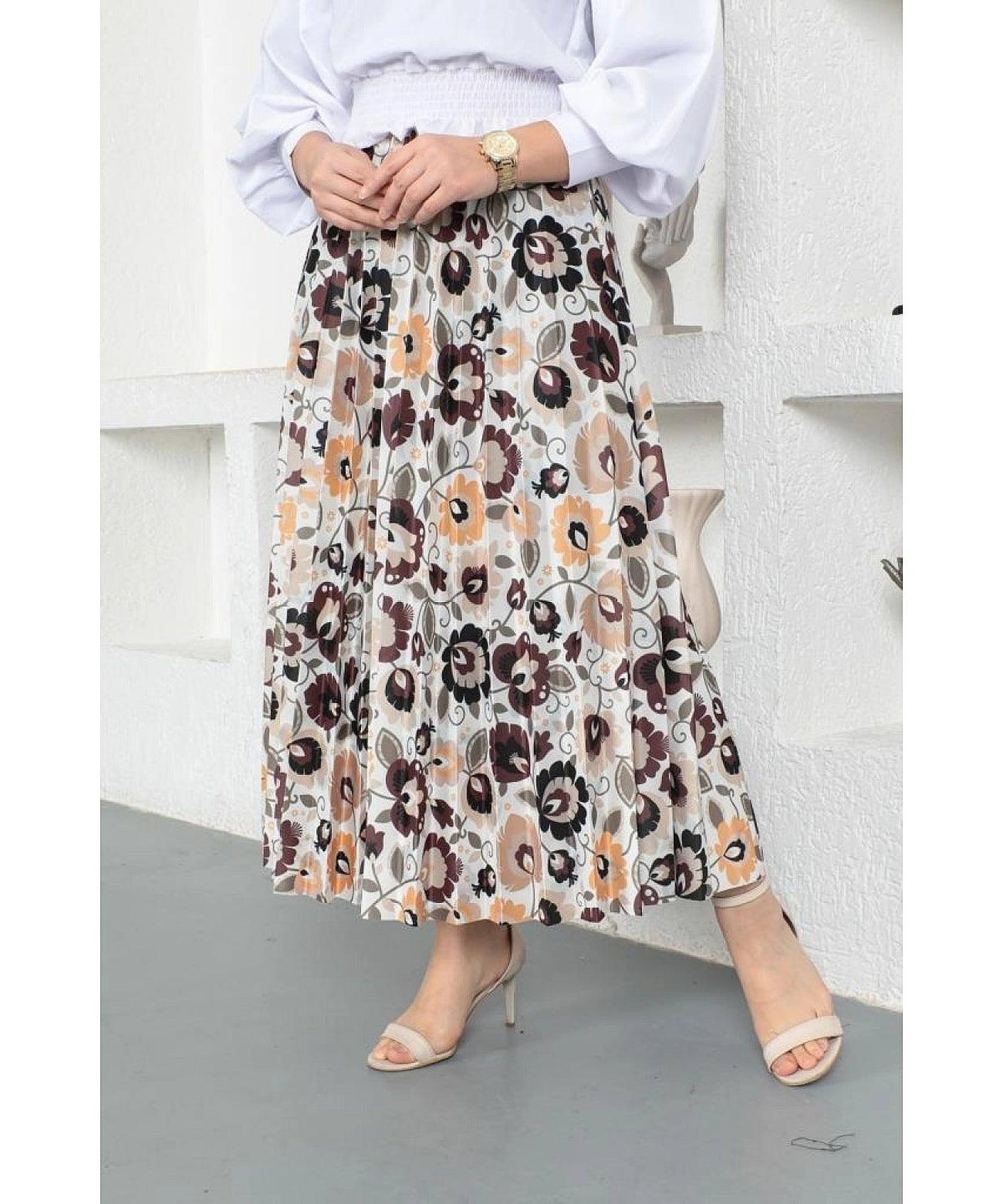Floral Patterned Pleated Long Maxi Skirt - Beige