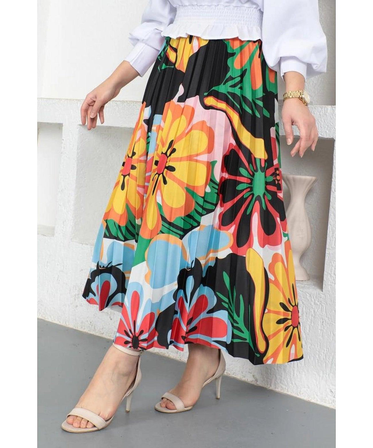 Pleated Long Maxi Skirt with Floral Pattern