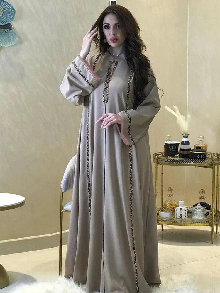 Arabic Abaya Robe with Diamond Tape Collar