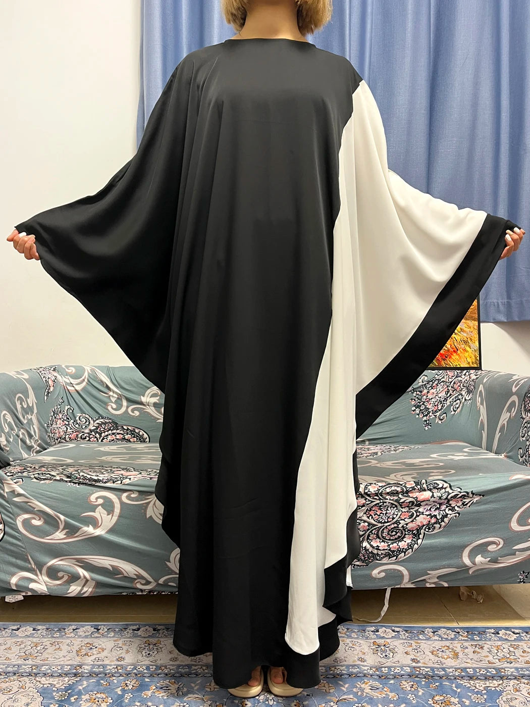 Black White Chiffon Loose Abayas