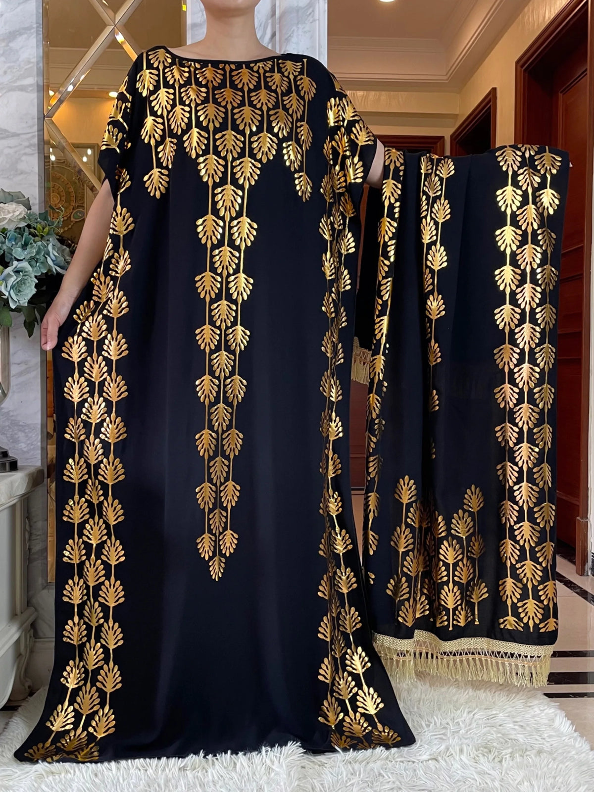 Dubai Abaya Short Sleeve Gold Stamping