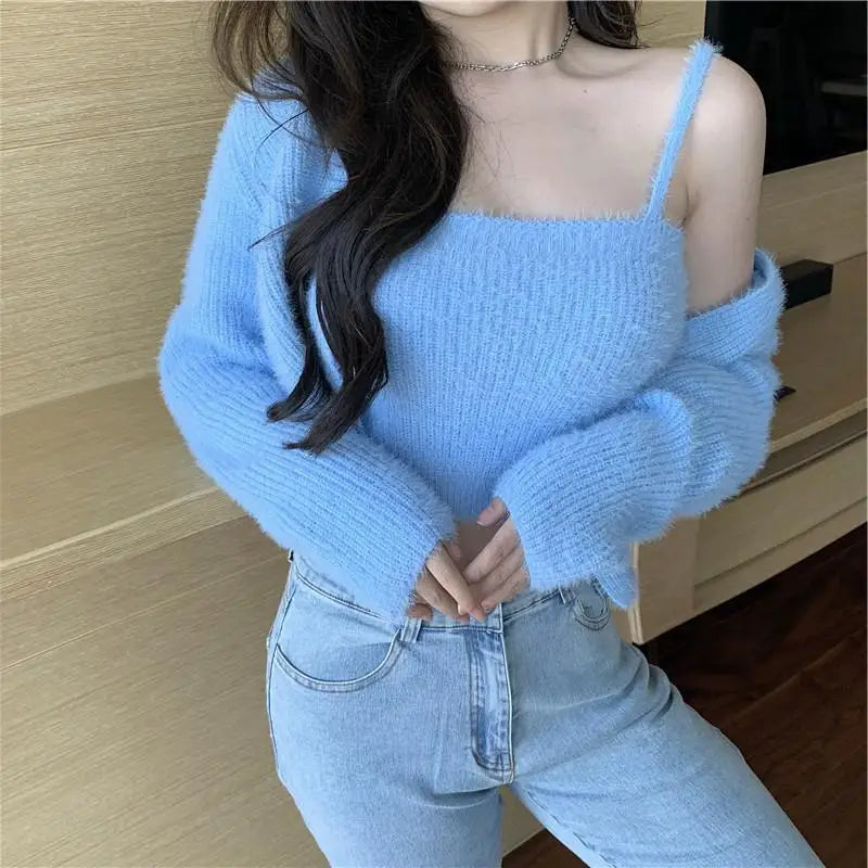 women's knitted soft and waxy sweater