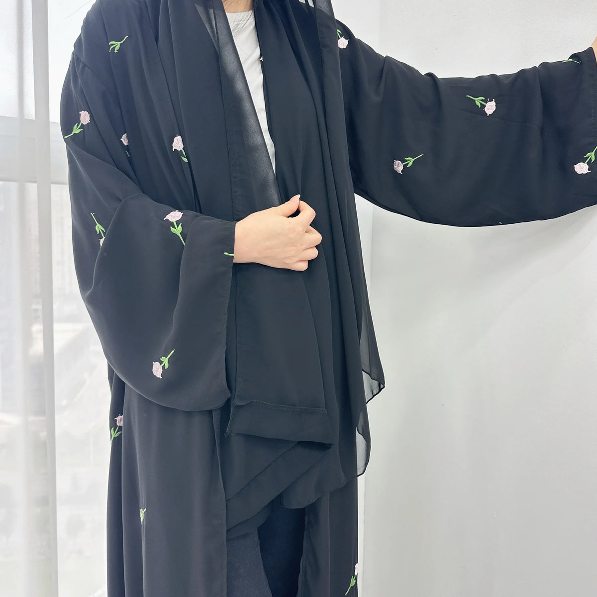 Black Embroidery Kimono Cardigan Abaya