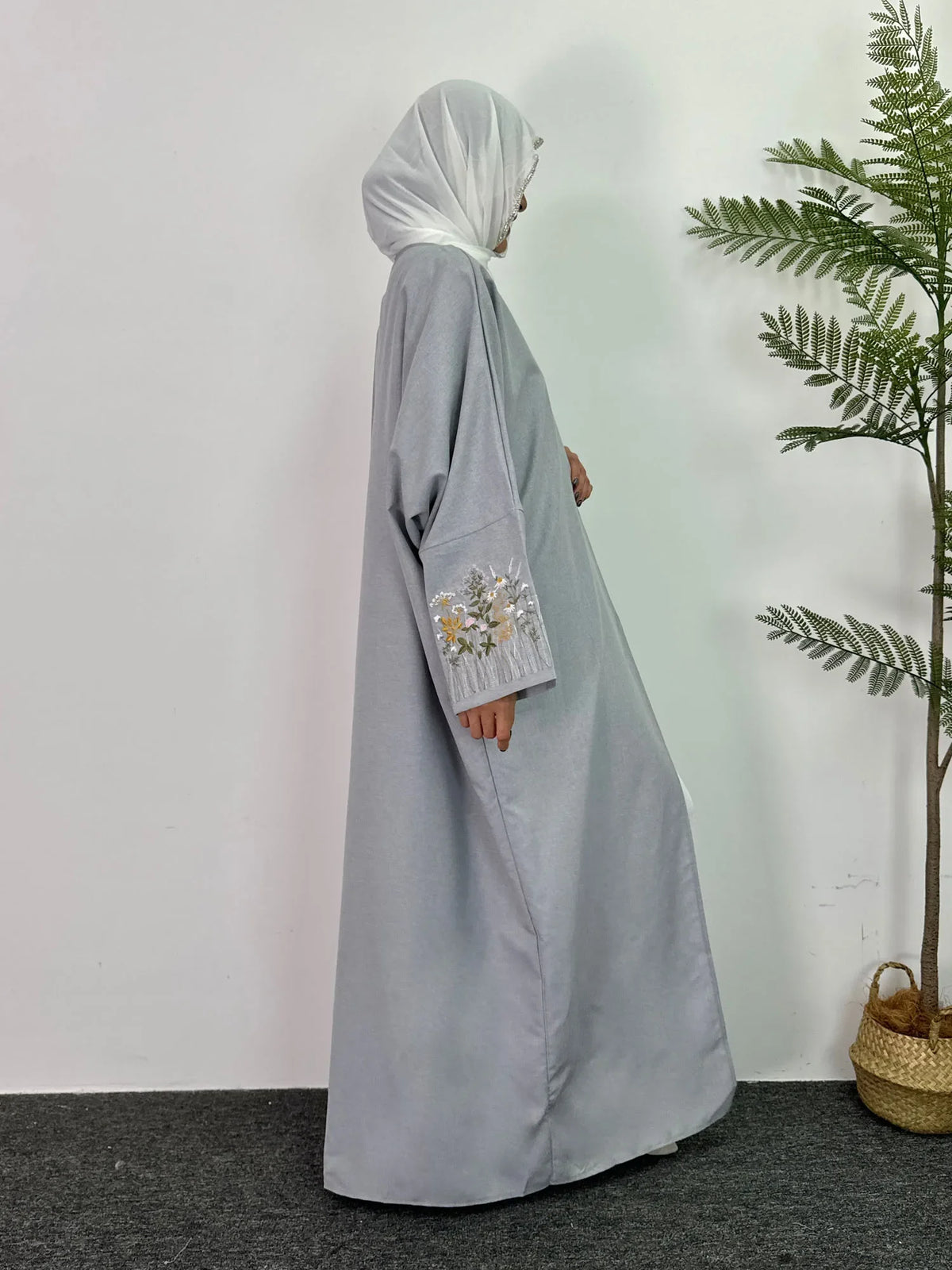 Open Front Abaya Embroidery Floral Long Sleeve