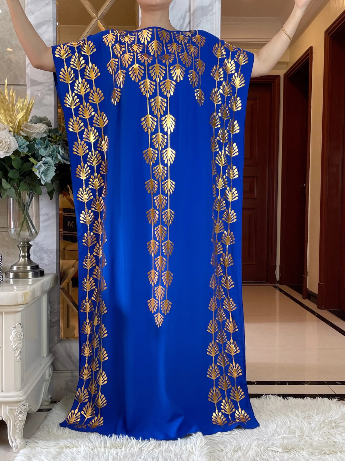 Dubai Abaya Short Sleeve Gold Stamping