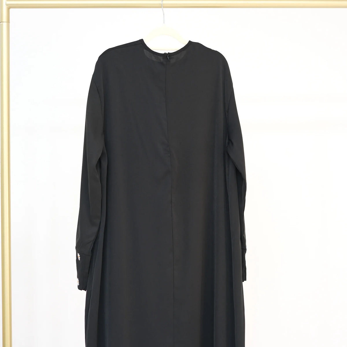 Small Daisy Embroidery  Abayas