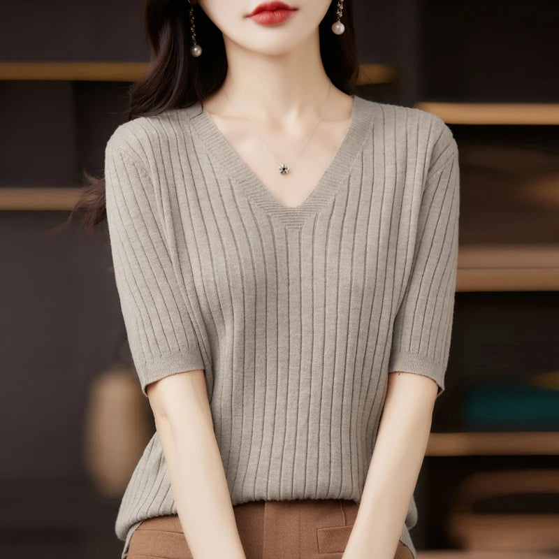 Women's Short Sleeve V-neck Knit Casual Sweater