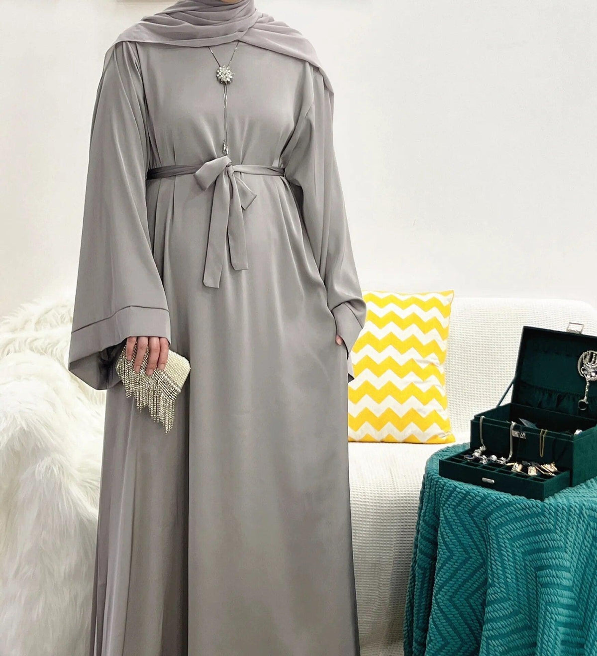 On sale - Elegant Abaya Dress - Black - Free shipping -