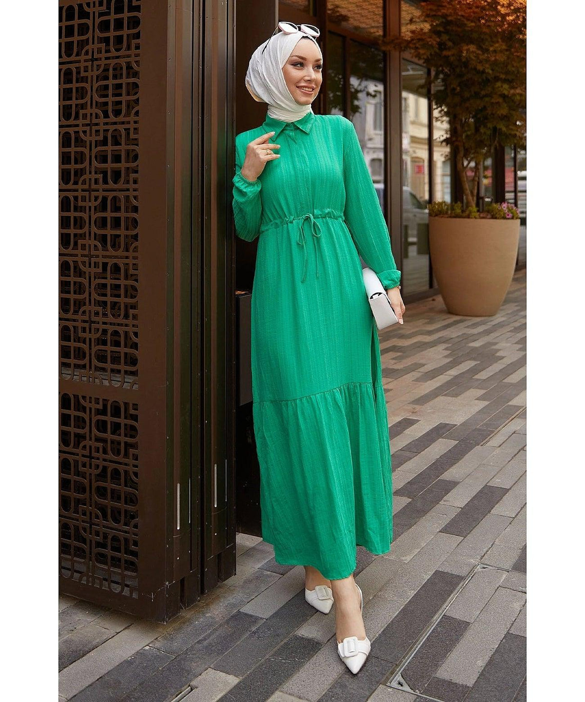 Modest Abaya Dress With Tunnel Belt - Green