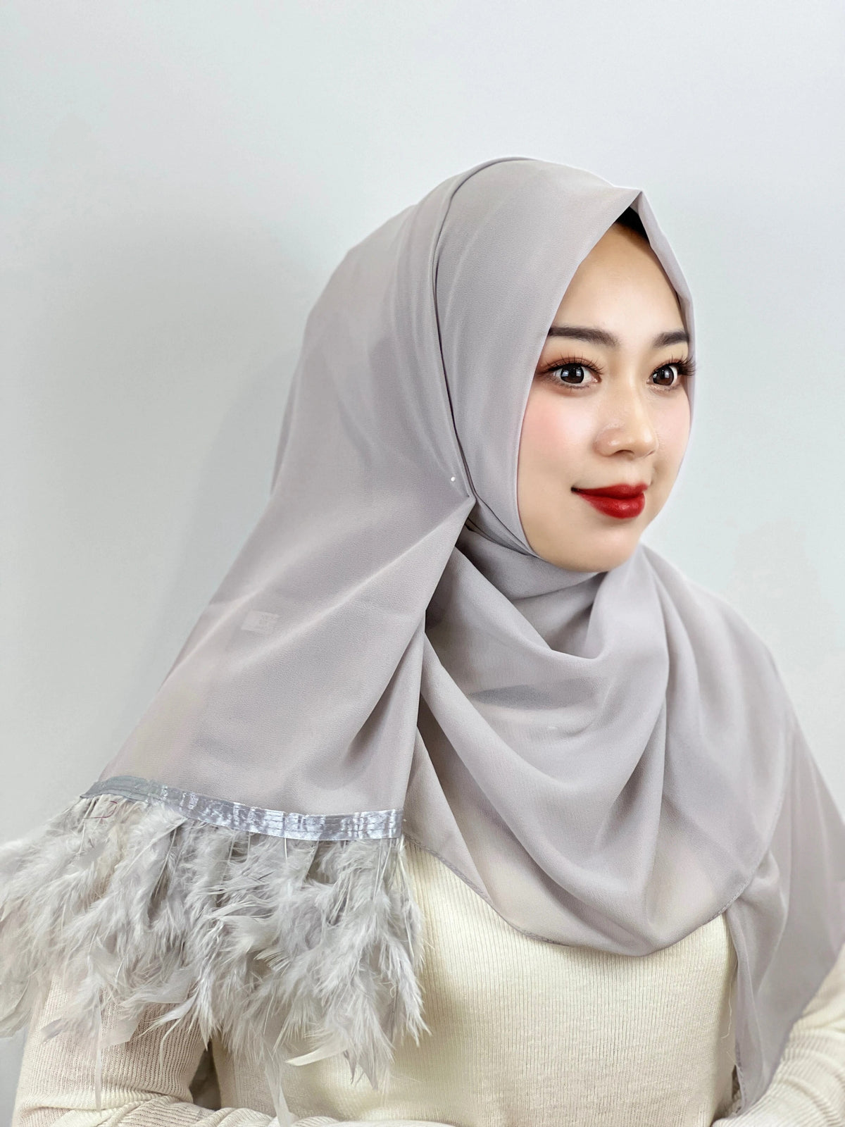 On sale - Solid Color Feather Hijab - 10 Colours - Free